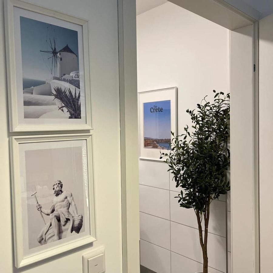 Luxurioeses Apartment,Neubau, 4 Personen, Parkplatz, Griechischer Stil Бохум Екстериор снимка
