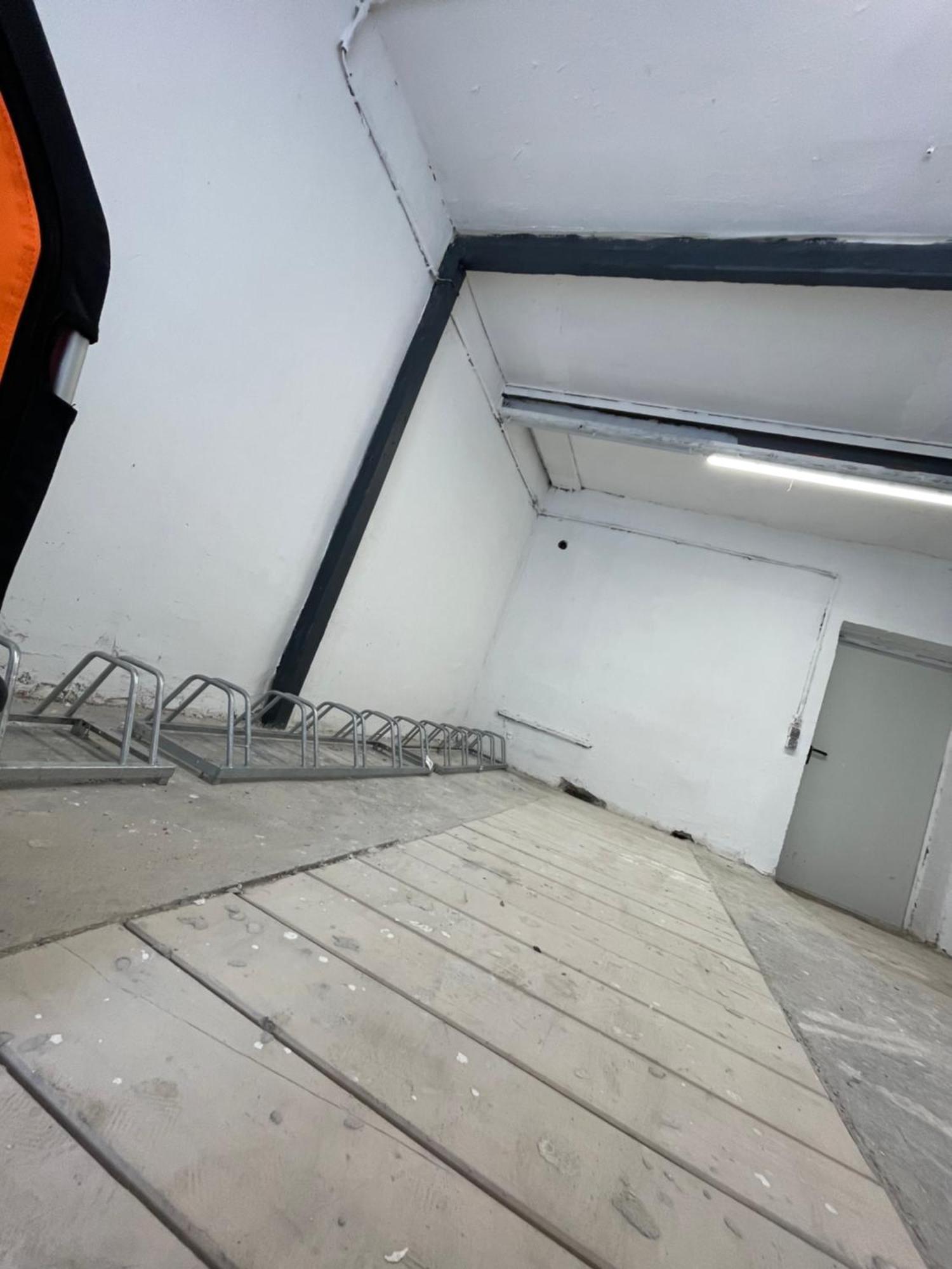 Luxurioeses Apartment,Neubau, 4 Personen, Parkplatz, Griechischer Stil Бохум Екстериор снимка